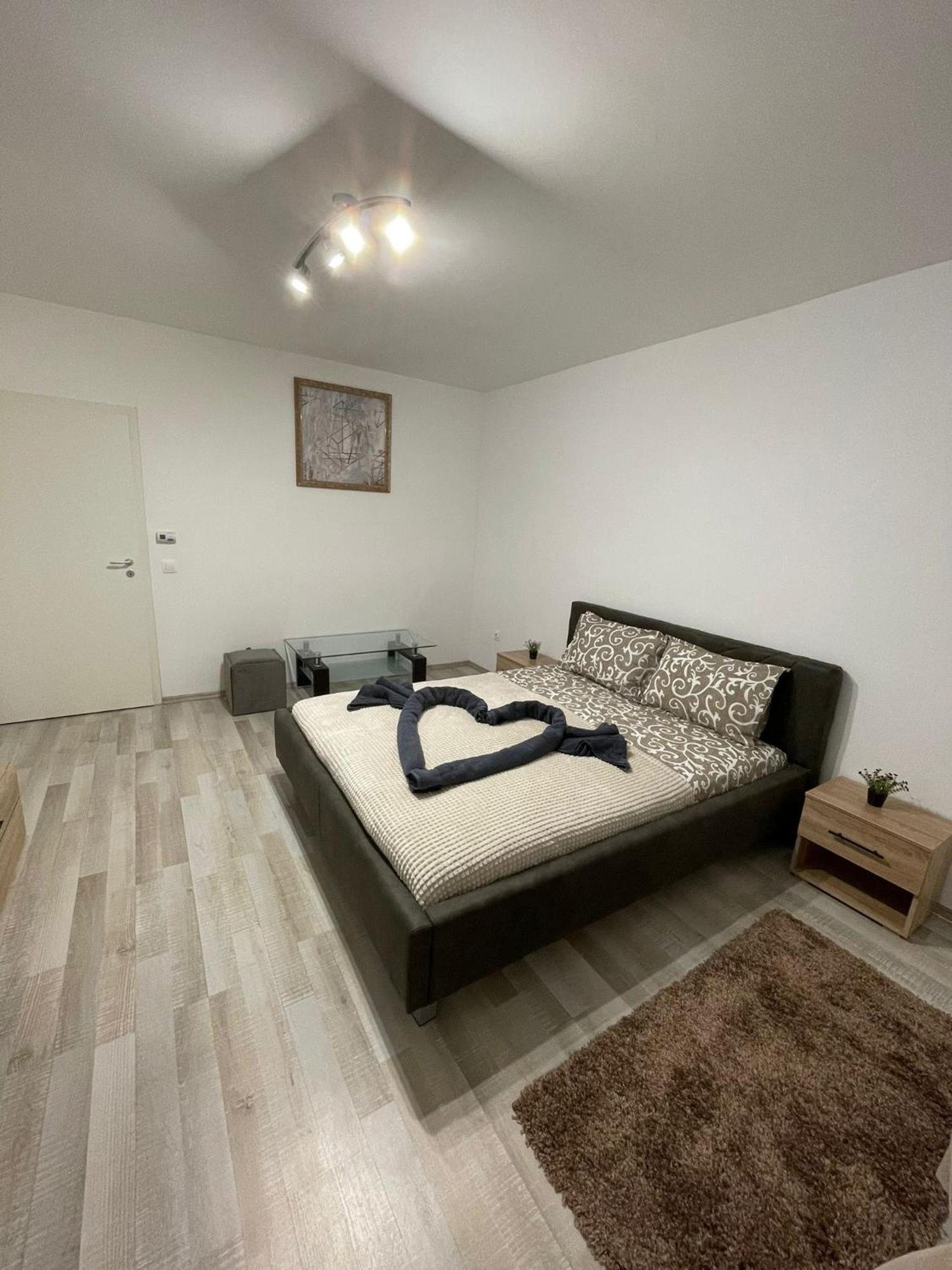 Ddm Residence บราชอฟ ภายนอก รูปภาพ